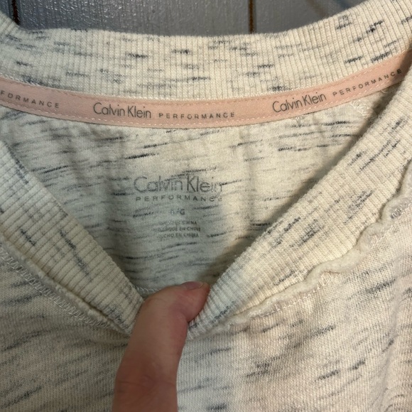 Calvin Klein Crewneck Size L - Picture 2 of 5